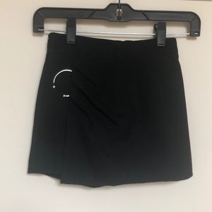 Zara girls black skort